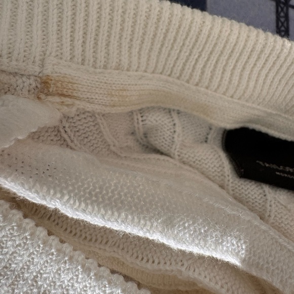 Tailored Originals Nordic and Modern Living Cable Knit Pullover Medium Cream - Picture 5 of 5